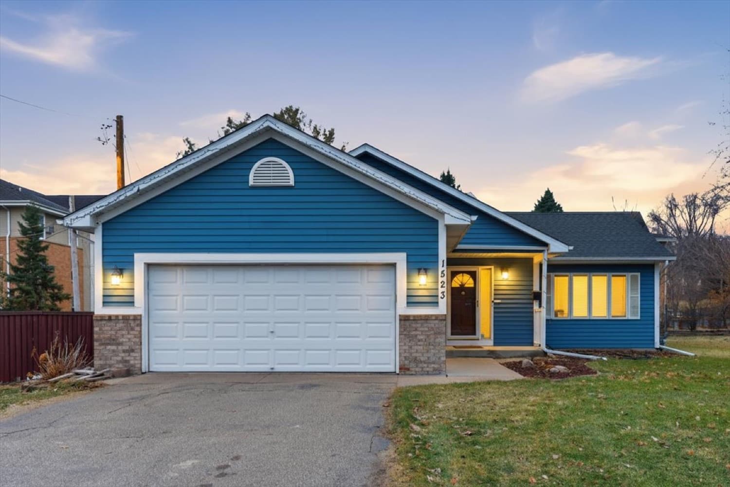 Single-family home in the Twin Cities south metro — the kind of home Alonté Alexander helps clients buy and sell in South St. Paul